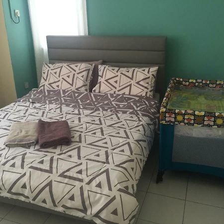 Apartamento de 77 m² en Kianggeh, con 3 habitación Bandar Seri Begawan Exterior foto