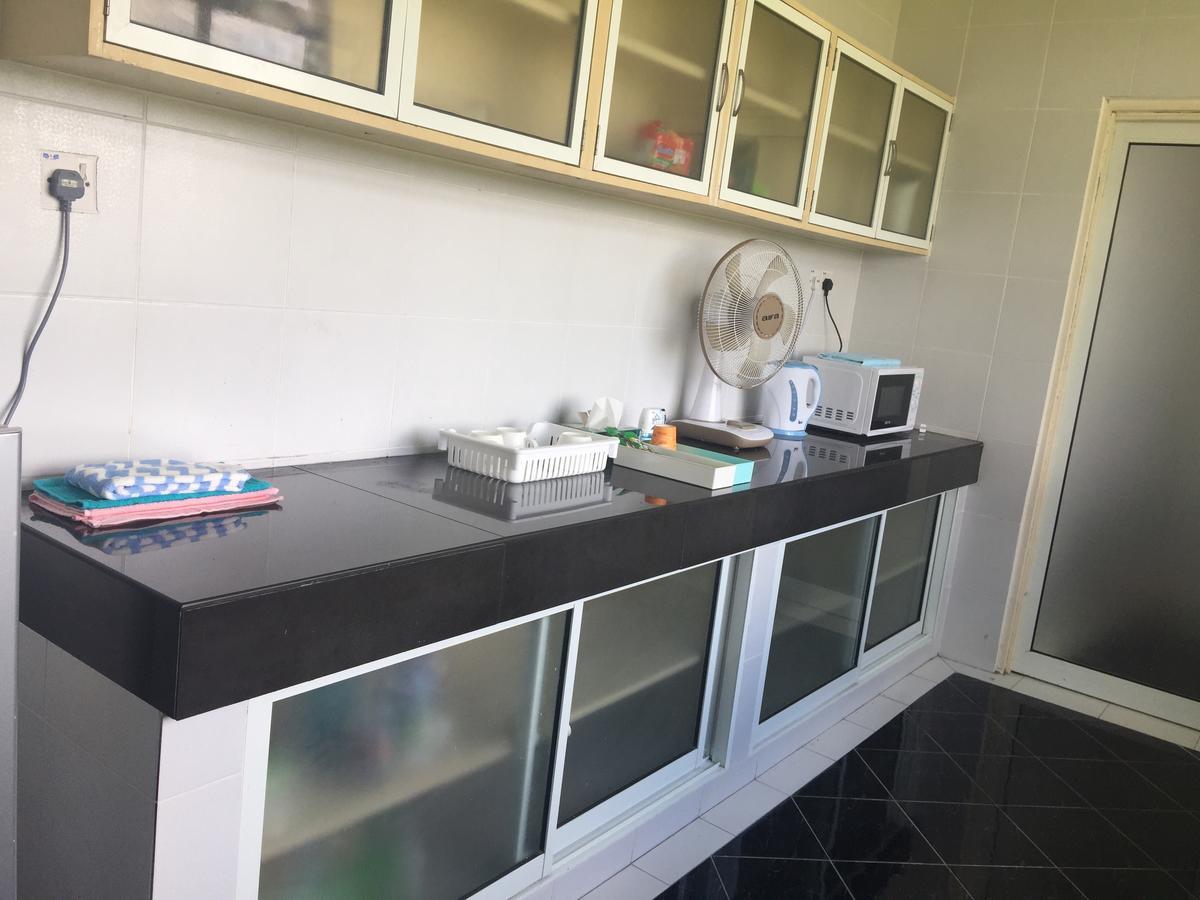 Apartamento de 77 m² en Kianggeh, con 3 habitación Bandar Seri Begawan Exterior foto
