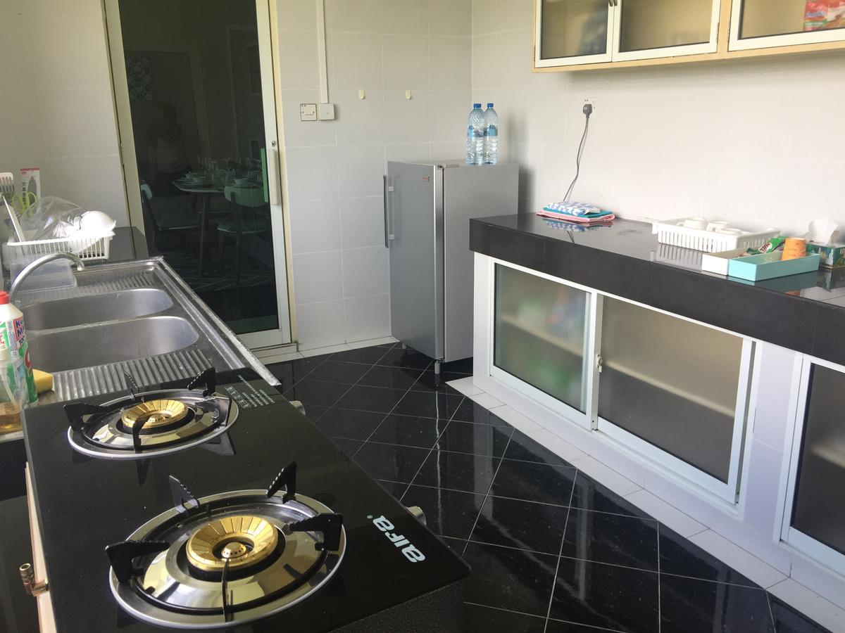 Apartamento de 77 m² en Kianggeh, con 3 habitación Bandar Seri Begawan Exterior foto