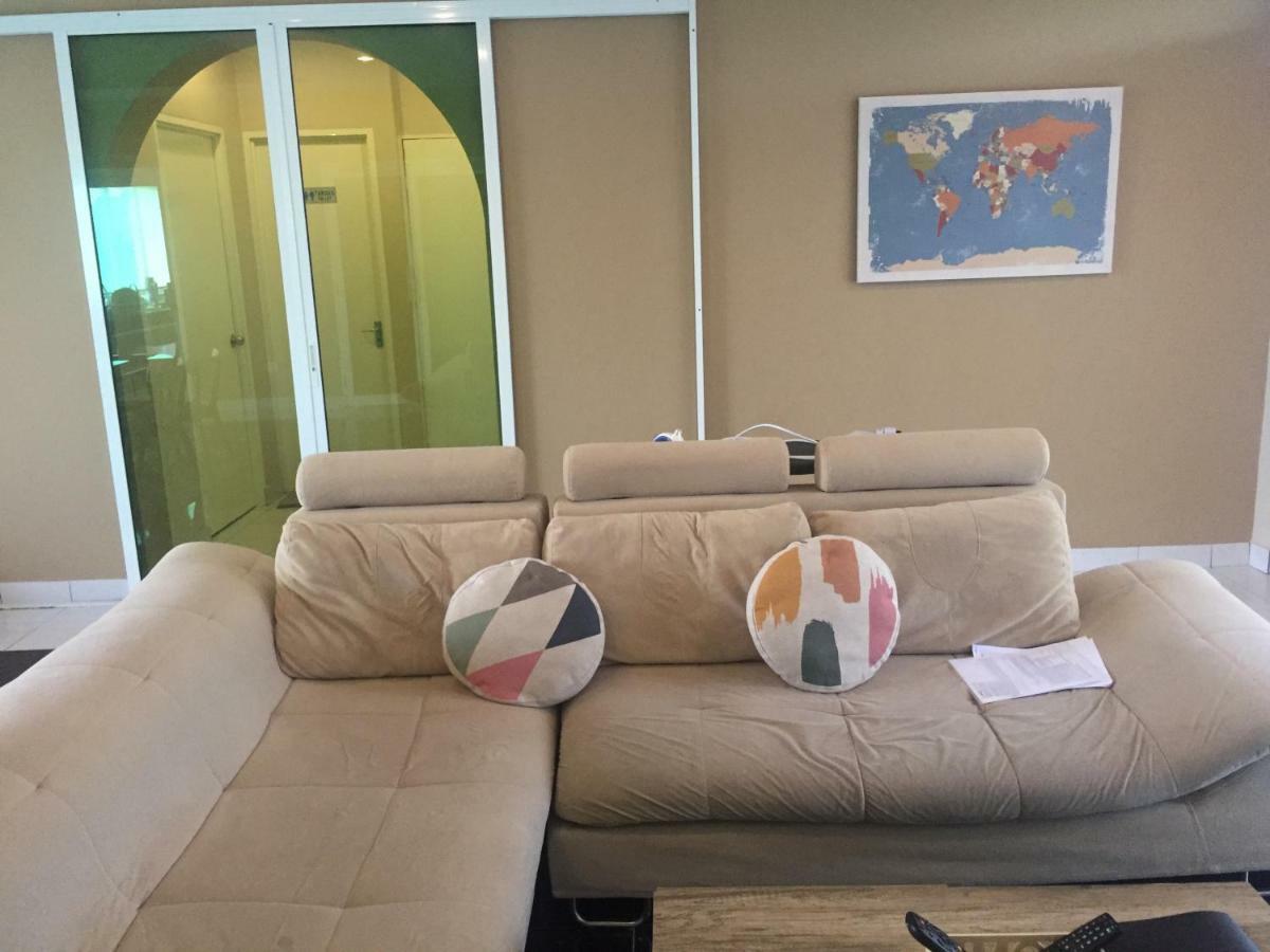 Apartamento de 77 m² en Kianggeh, con 3 habitación Bandar Seri Begawan Exterior foto
